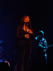 A photo from the Mary Black at the Olympia 2005 gallery